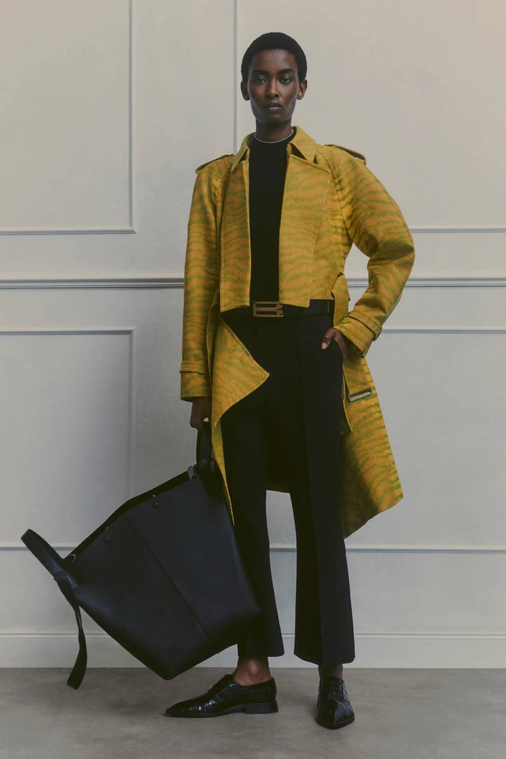 Victoria Beckham: assimetria e elegância são destaques do resort 2024 da marca
