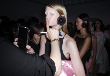 Sandy Liang | Foto: Reprodução / Instagram @stolenbesos