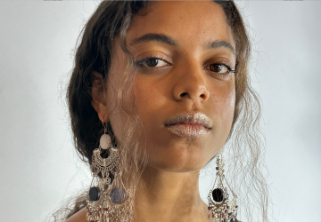 Com assinatura de assinada por Celso Kamura, essa foi a make da marca The Paradise no SPFW | Foto: Baárbara Martinez