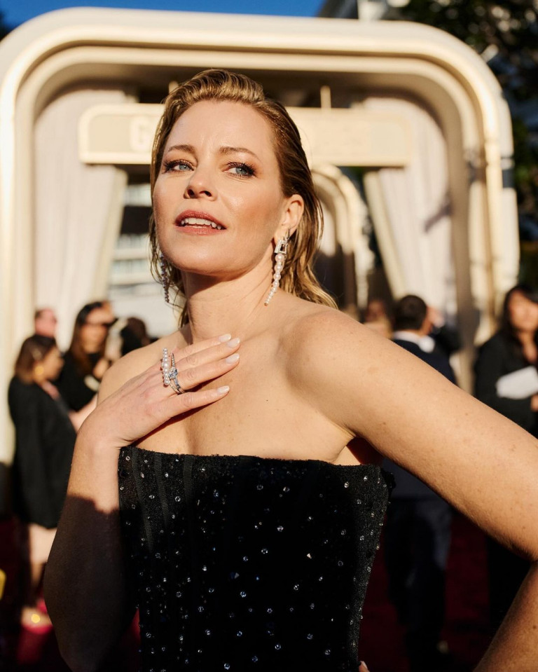Elizabeth Banks no Golden Globes
